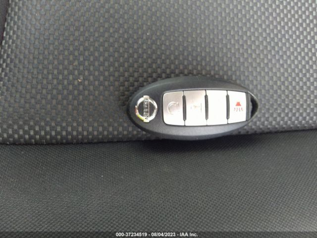 5N1DR2MM4HC666994 Nissan Pathfinder Sv