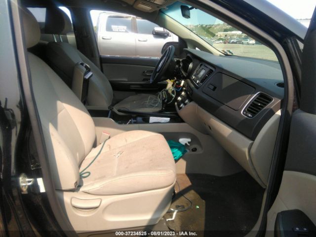 KNDMB5C10G6085944 KIA SEDONA LX