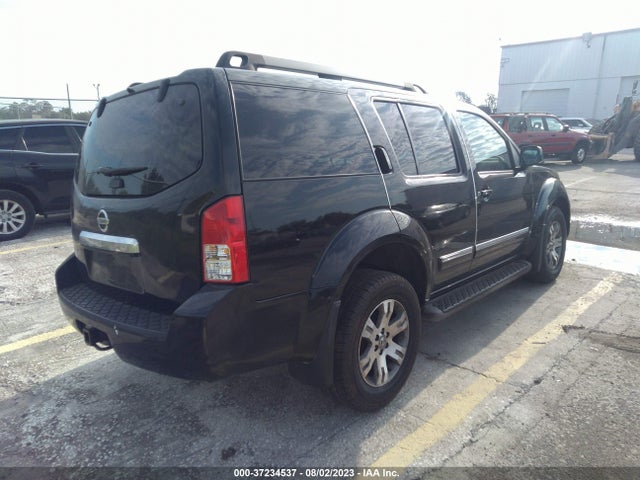 2011 NISSAN PATHFINDER SILVER VIN: 5N1AR1NB1BC631864