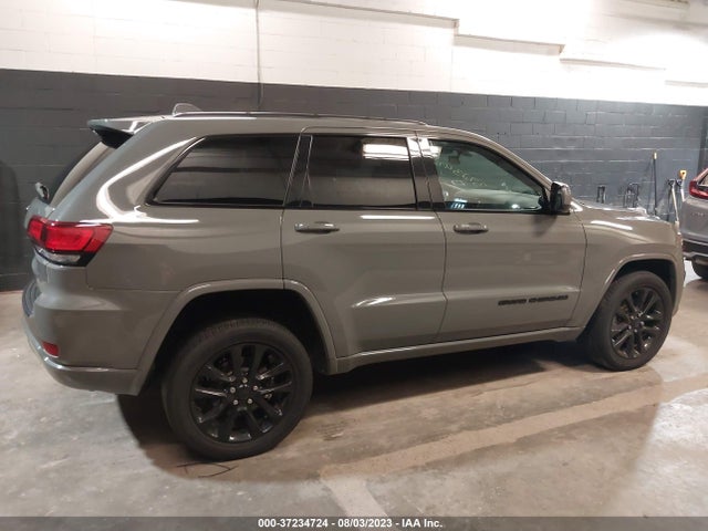 1C4RJFAG8MC588009 Jeep Grand Cherokee Laredo X 4x4