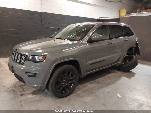 1C4RJFAG8MC588009 Jeep Grand Cherokee Laredo X 4x4