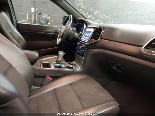 1C4RJFAG8MC588009 Jeep Grand Cherokee Laredo X 4x4