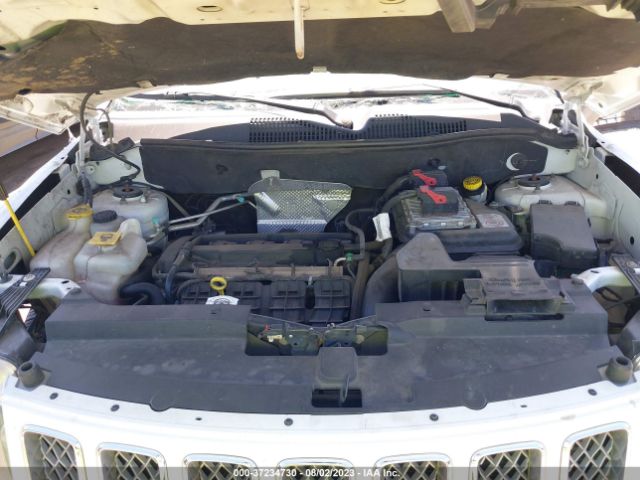 1C4NJCEAXGD692986 Jeep Compass Latitude