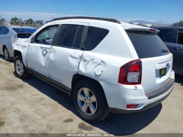 1C4NJCEAXGD692986 Jeep Compass Latitude