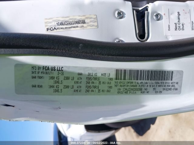 1C4NJCEAXGD692986 Jeep Compass Latitude