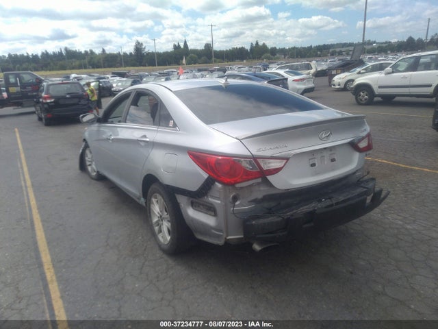 2013 HYUNDAI SONATA SE 2.0T VIN: 5NPEC4AB0DH615581