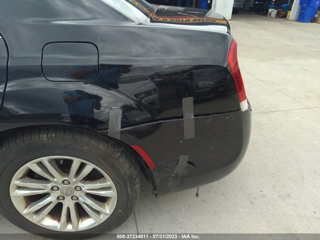 Chrysler 300 300c 2017 2C3CCAEG5HH663365 Image 6