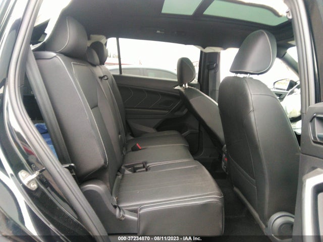 3VVCB7AX7NM054154 Volkswagen Tiguan Se R-line Black