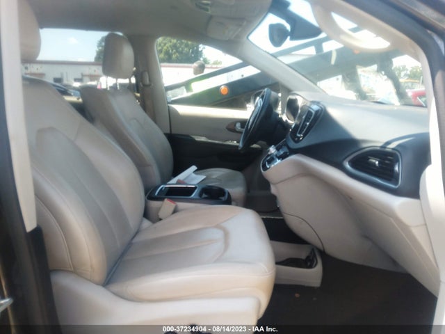 2C4RC1EG4HR643740 Chrysler Pacifica Touring-l Plus