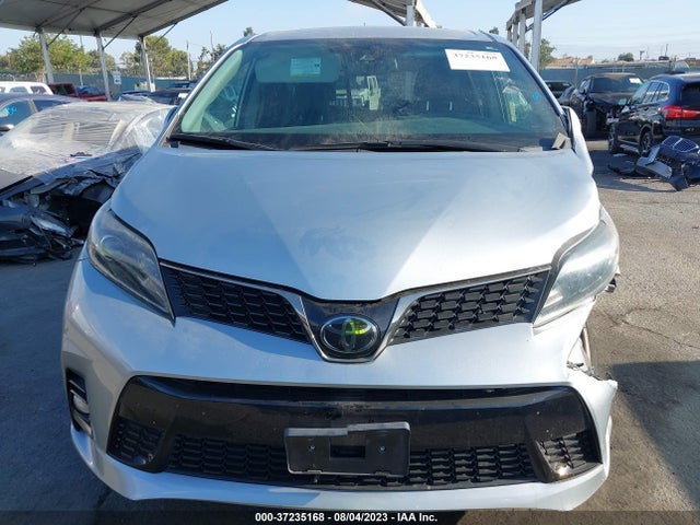 Toyota SIENNA SE 2020 5TDXZ3DC3LS058647 Image 12