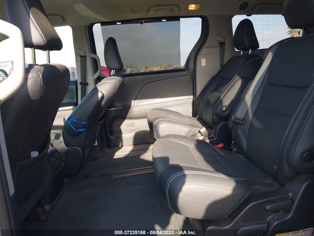 Toyota SIENNA SE 2020 5TDXZ3DC3LS058647 Image 8
