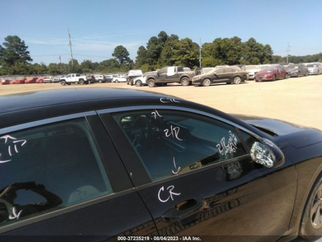 5XXG14J26NG097293 KIA K5 LXS