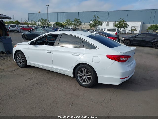 Hyundai SONATA SE 2016 5NPE24AF0GH355693 Image 3