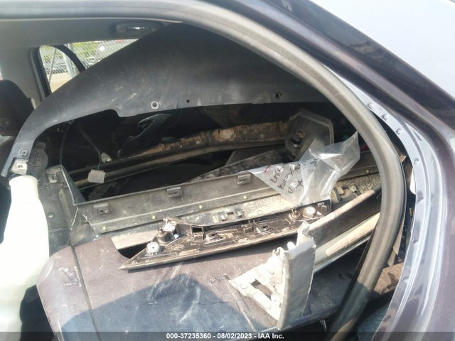 Chevrolet EQUINOX LT 2018 3GNAXJEV4JS586469 Image 12