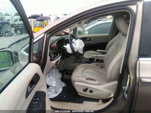 2C4RC1BG9HR584222 Chrysler Pacifica Touring-l