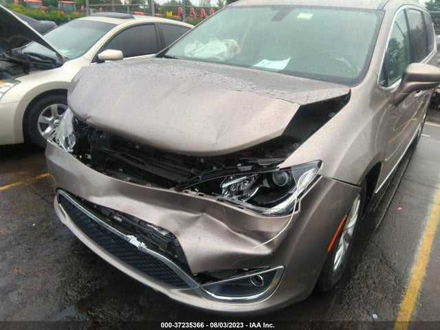 2C4RC1BG9HR584222 Chrysler Pacifica Touring-l