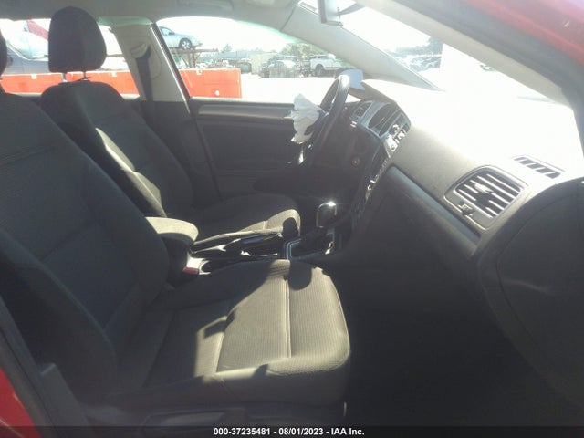 3VWC17AU6GM514301 Volkswagen Golf Sportwagen Tsi S