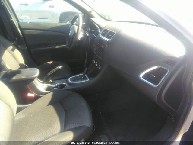 1C3CDZAB6EN176149 Dodge AVENGER SE