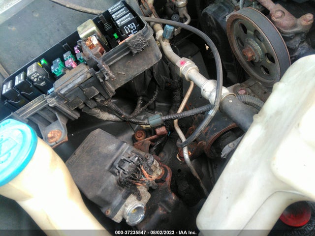 2004 HONDA PILOT EX VIN: 2HKYF18554H565621