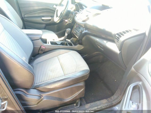 1FMCU0GD3HUF08845 Ford ESCAPE SE