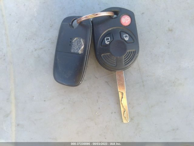 1FMCU0F7XHUC38847 Ford ESCAPE S
