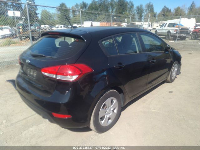 KNAFK5A86H5705404 KIA Forte5 Lx