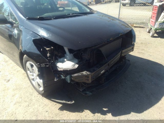 KNAFK5A86H5705404 KIA Forte5 Lx