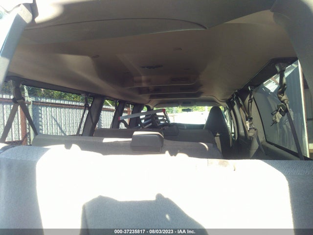 Chevrolet Express Passenger Lt 2016 1GAZGPFG9G1155997 Image 8