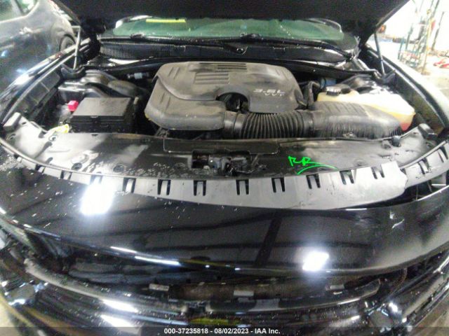 2C3CDXJG2GH293867 Dodge Charger Sxt