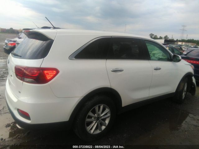 5XYPG4A52KG485900 KIA Sorento Lx V6