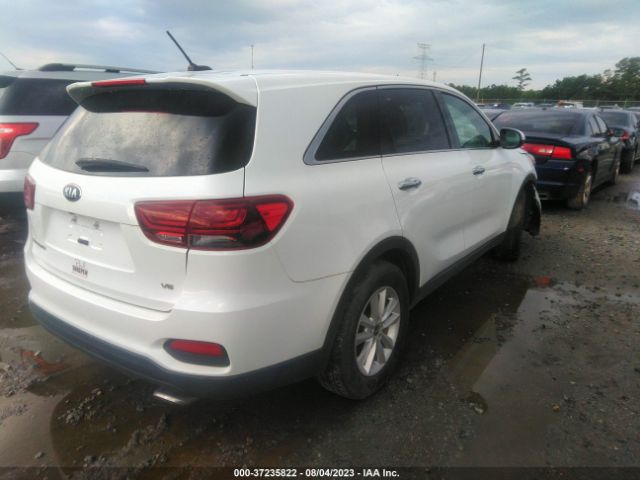5XYPG4A52KG485900 KIA Sorento Lx V6