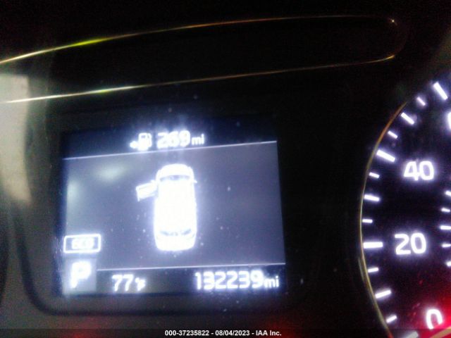 5XYPG4A52KG485900 KIA Sorento Lx V6