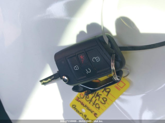 3VWC57BU9KM057026 Volkswagen Jetta S/se/r-line
