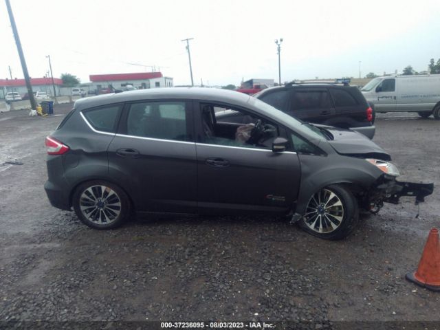 1FADP5FUXHL107061 Ford C-max Energi Titanium