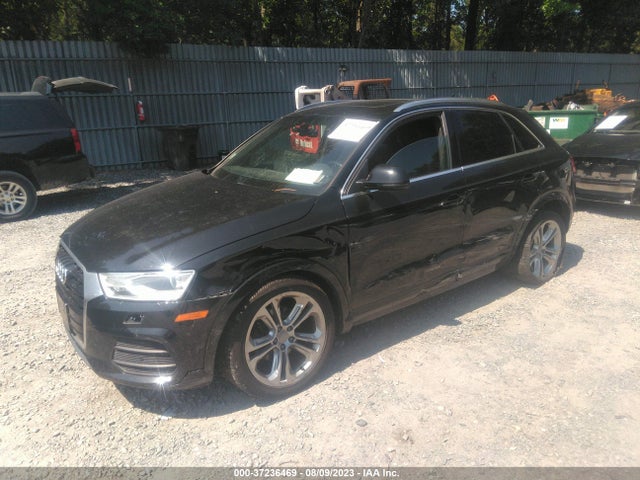 WA1JCCFS2HR003022 Audi Q3 Premium Plus