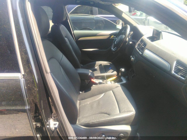 WA1JCCFS2HR003022 Audi Q3 Premium Plus