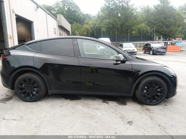 2021 TESLA MODEL Y LONG RANGE DUAL MOTOR ALL-WHEEL DRIVE VIN: 5YJYGDEE2MF190997