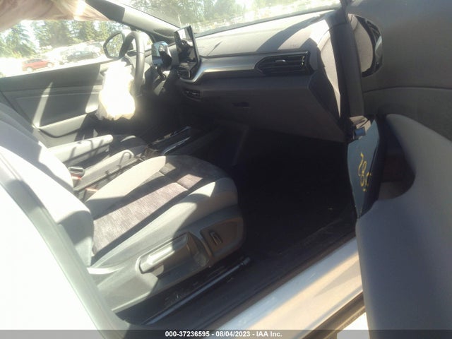 WVGJNPE2XNP039973 Volkswagen ID.4 PRO