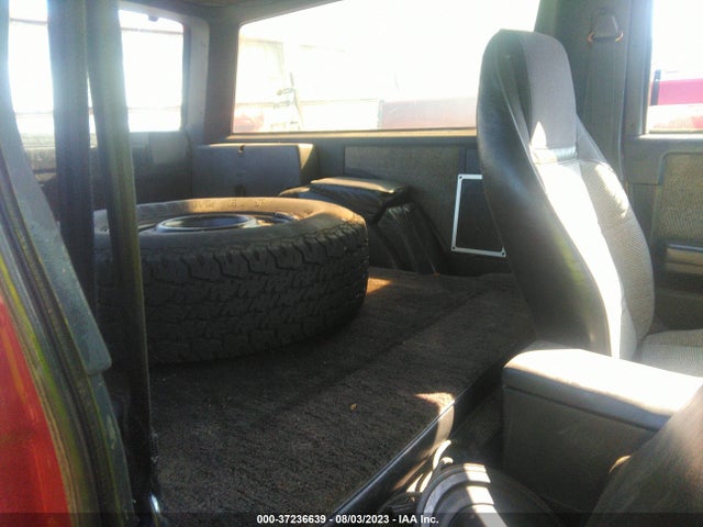 1985 CHEVROLET BLAZER S10 VIN: 1G8CT18B1F8277731