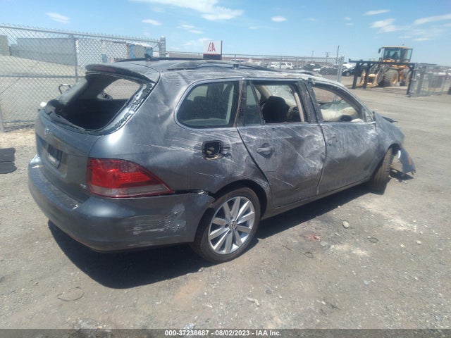 3VWPL7AJ8EM626614 Volkswagen Jetta Sportwagen Tdi W/sunroof