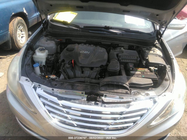 2014 HYUNDAI SONATA SE VIN: 5NPEC4AC2EH838943