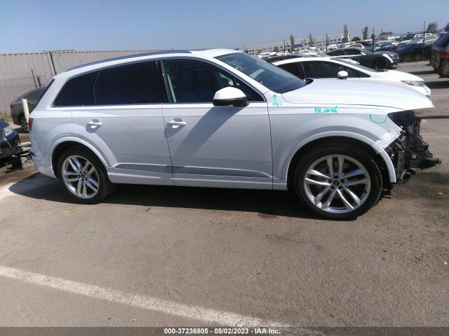 WA1VAAF75JD054816 Audi Q7 Prestige
