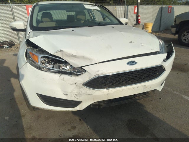Ford FOCUS SE 2016 1FADP3F23GL365472 Image 6