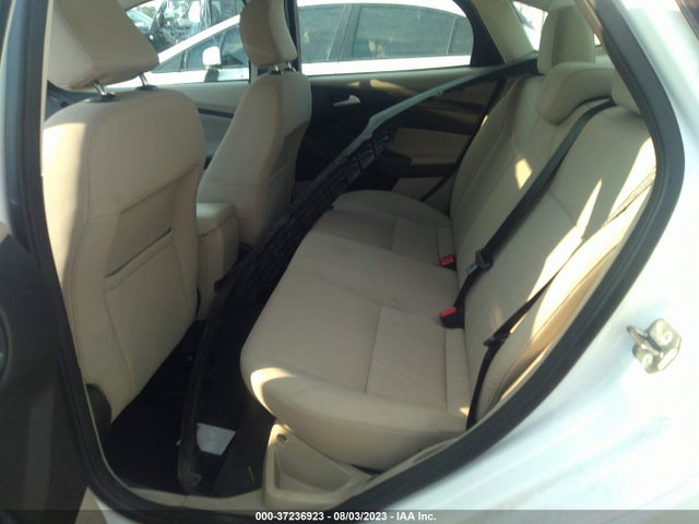 Ford FOCUS SE 2016 1FADP3F23GL365472 Image 8