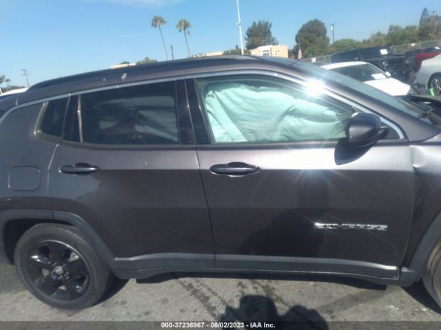 3C4NJCBB1KT715510 Jeep Compass Latitude