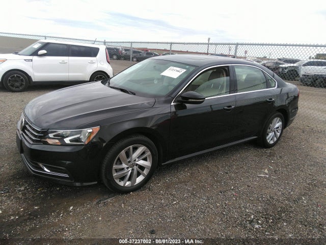 1VWBA7A33JC001096 Volkswagen Passat 2.0t Se