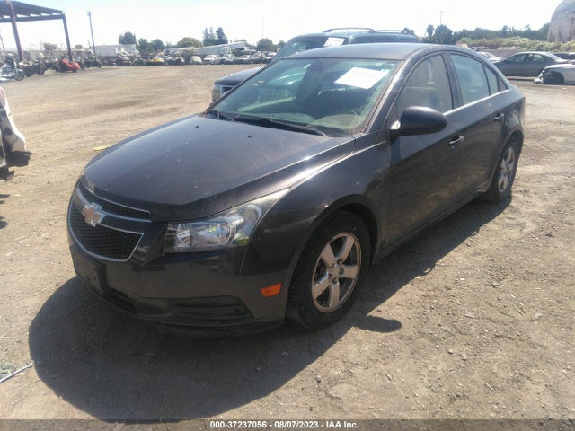 Chevrolet Cruze 1lt 2014 1G1PC5SB9E7129332 Image 2