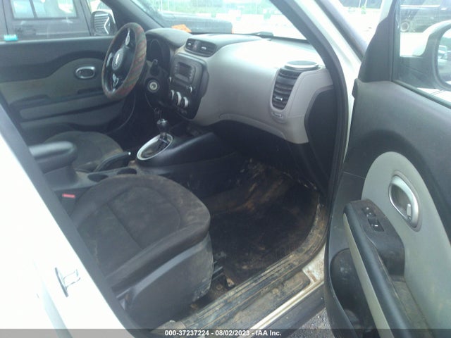 KIA Soul Base 2016 KNDJN2A25G7315962 Image 11
