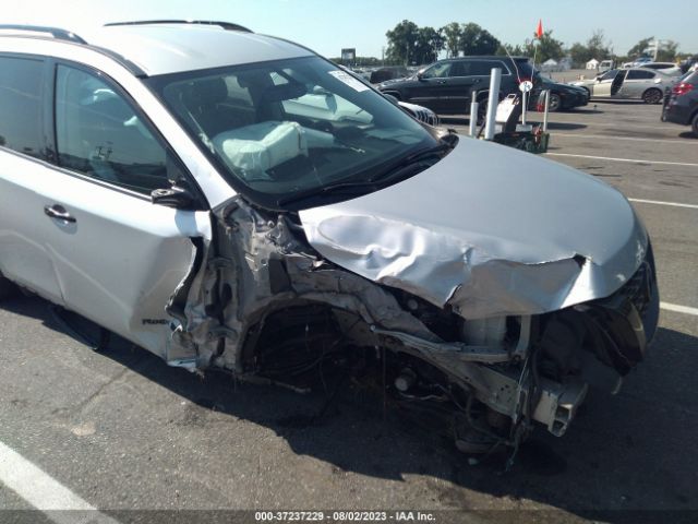 5N1DR2MMXKC626037 Nissan Pathfinder Sv