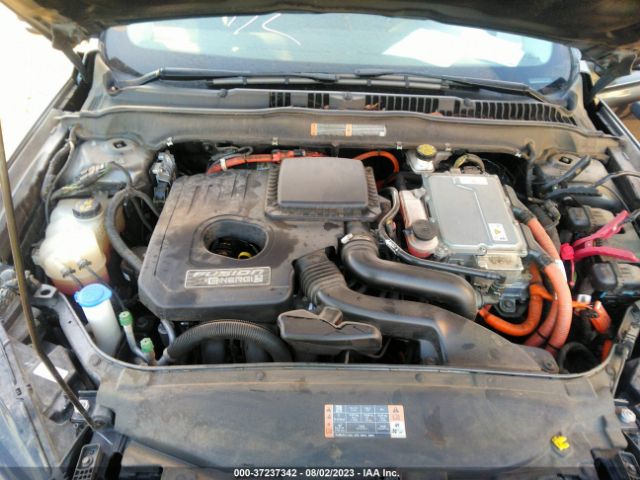 3FA6P0PU2HR329833 Ford Fusion Energi Se